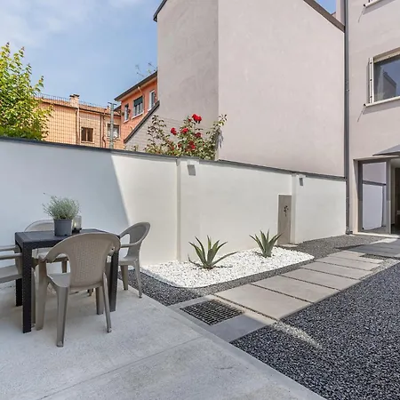 Guesthost - Le Agavi * Ferrara