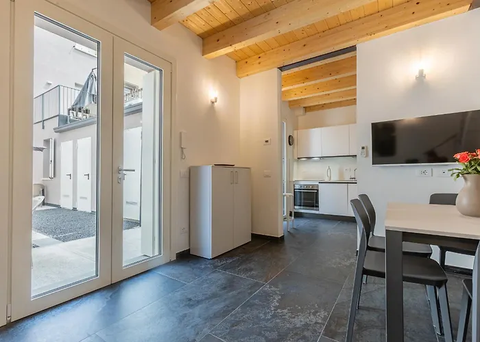 Guesthost - Le Agavi Appartamento Ferrara