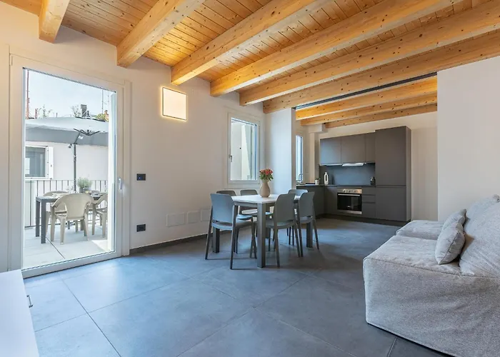 Apartment Guesthost - Le Agavi Ferrara