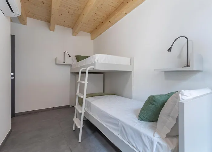 Guesthost - Le Agavi *